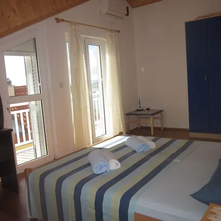 Apartment Kresic *
