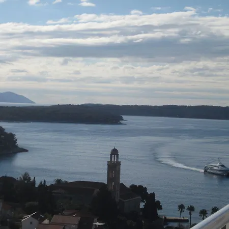 Apartman Kresic Hvar Town